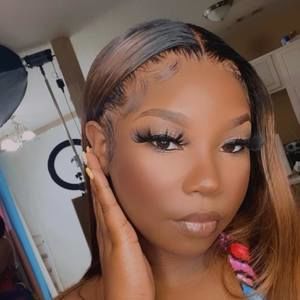 Meet your Posher, Johnesia